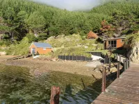 Beachfront Paradise Retreat in your own Private Bay and Floating Jetty Hotels in 