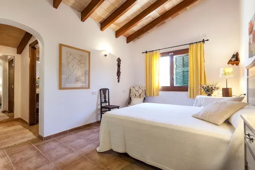 Family friendly 3 bedroom 4 bathroom villa in Pollensa