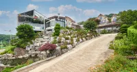 Daebudo Log House with View Pension