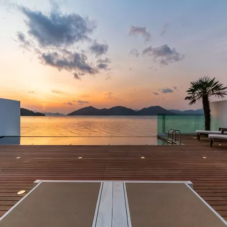 Geoje Island Staynoeul Pool Villa
