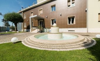 Plana Hotel