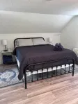 Cute Cottage 5 minutes from the Track - Homestays