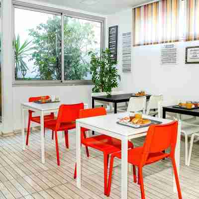 Manzil Hotel Dining/Meeting Rooms
