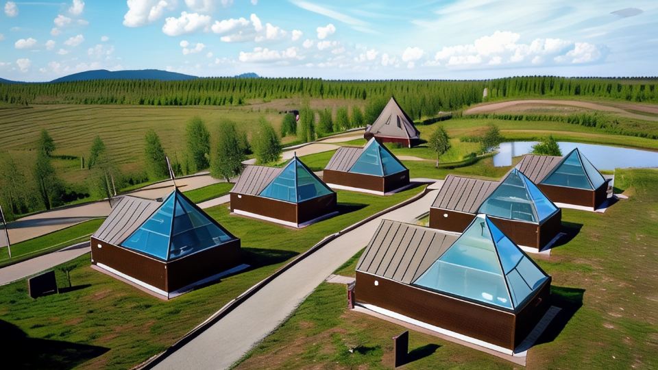 Aurora Pyramid Glass Igloos