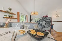 Yosemite Oasis - Mountain Views with Pool and Hottub - 4-نجوم