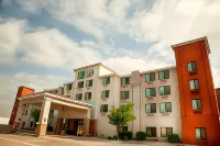 Holiday Inn Express & Suites Norfolk by IHG