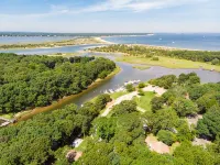 Ritz - East Hampton Cottage On The Water - Wi-Fi
