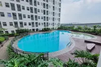 Good Deal and Homey Studio Serpong Garden Apartment By Travelio - Pools