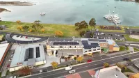 Bayside Hotel