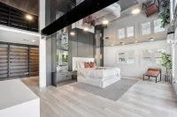Exclusive Beachfront with Sauna and Gym - Villas