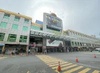 CN Homestay C1 Floor 3 at Nagoya Hill Mall -  Privatzimmer