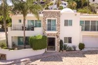 Villa Cola de Ballena Luxury Villa with ARCADE Room, El Pedregal. Security 24/7 - 別墅