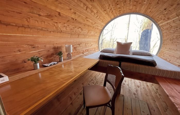 Family & Pet Friendly Treehouse with Amazing Views