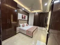 Ashoka Homes-Stylish-2 BHK apartment in lajpat nagar New Delhi with AC, WiFi - 레지던스