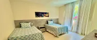 Pearl House Guarajuba Cond. Sea Paradise 100 Meters from the Semi-Private Beach!