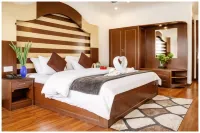 Goroomgo Abhinandan Mall Road Mussoorie - Kitchens