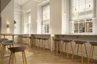 Holiday Inn Express EDINBURGH CITY CENTRE by IHG - バー