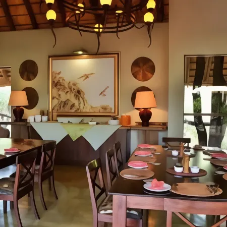 Motswiri Private Safari Lodge