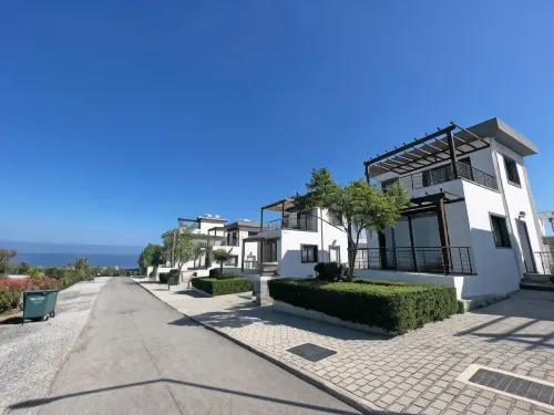 Sky Breeze Villas - Villas