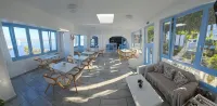 Stratos Apartments & Studios - فطور