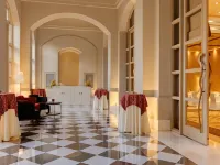 Trident, Gurgaon Hotels in Gurugram