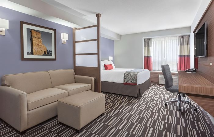 Microtel Inn & Suites by Wyndham Ladysmith Oyster Bay
