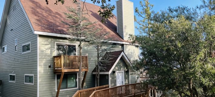 Modern 6 bedroom retreat, stunning lake views, close to village! Hotels in Lake Arrowhead
