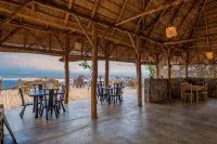 Akagera Rhino Lodge - ที่มีที่จอดรถ