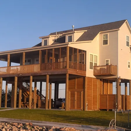 4 3.5 Bayside 2 King Masters, A+ Sunset, Pier Fishing Light,Huge Cover Porch