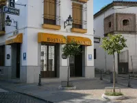 Hostal Almanzor - parking