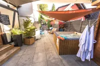 Hotel Spa Au Cheval Blanc - parking