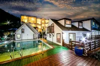 Yeosu Turtle Bay Pension - 膳食民宿