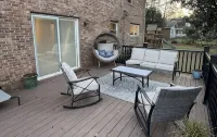 Spacious 5-bedroom house in awesome West Columbia with WiFi, AC - 4-Star