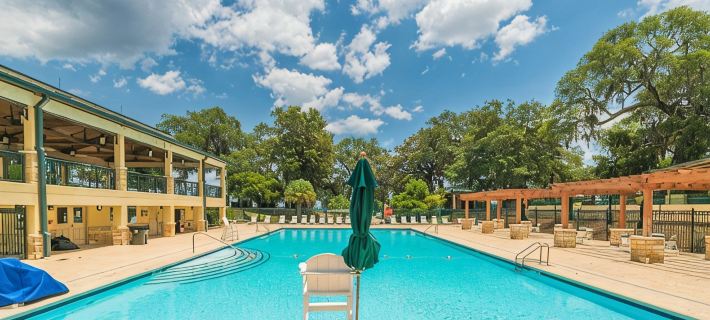 Charming Retreat w/ Bikes Hotels in Clay County