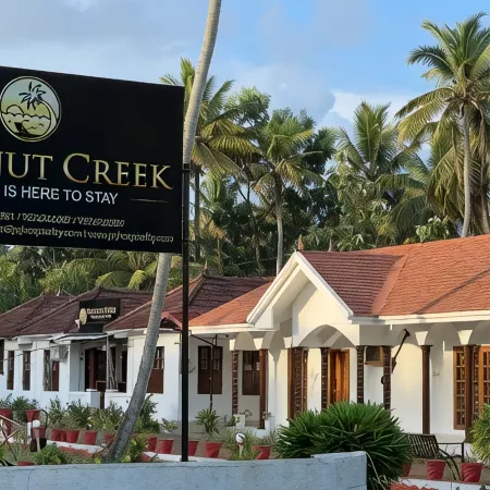 Coconut Creek Homestay Kumarakom