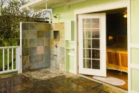 Stunning, Majestic, Oceanfront Location, with Stunning View and Air Conditioning - ブティック