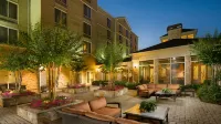 Hilton Garden Inn Atlanta NW/Kennesaw Town Center - 3-Star