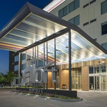 Aloft Dallas DFW Airport Grapevine