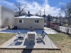 Delightful 4-Bed Whole House with Easy Parking