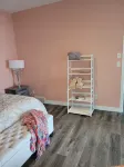 Pool 8 River House , A Couples' Retreat! - 民泊