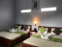 Hotel Adis Syariah - Bintang 2