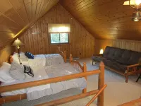 Lake Winnebago waterfront 3 bedroom Log home on a private lot with a great view! - Wifi