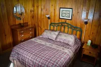 Knotty Pine - Homestays