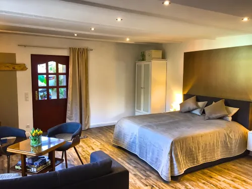 Apartment beach time, lovingly furnished, quiet location on Lake Schwerin - 3星級
