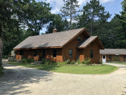 Adventure U.P- Lake House on Lake Michigan - 3-Star