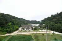 Samcheok Noran Pension - ที่มีที่จอดรถ