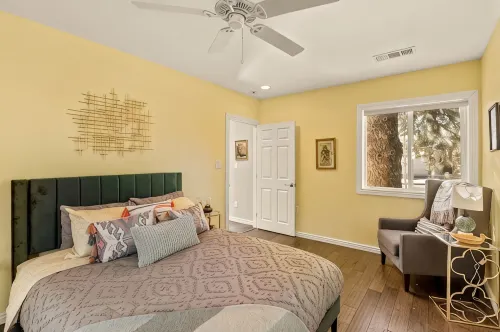 Quiet, Beautiful One Bedroom - Apartments