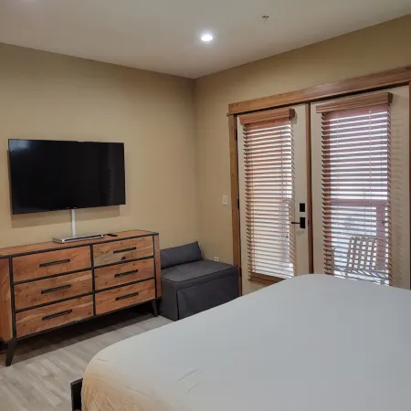 Cozy Slope Studio