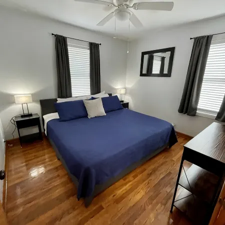 Cozy Council Bluffs Bungalow 10 mins from Omaha