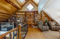 Peaceful tranquil cozy home tucked away in Madison - Wifi